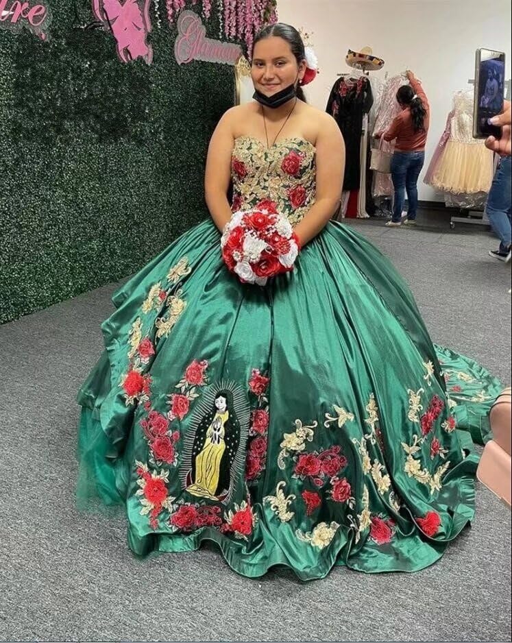 Gold Red Embroidered Vinatge Quinceanera Dresses Charro Ball Gown Plus Size Sweet 16 Dress Strapless Prom 20253