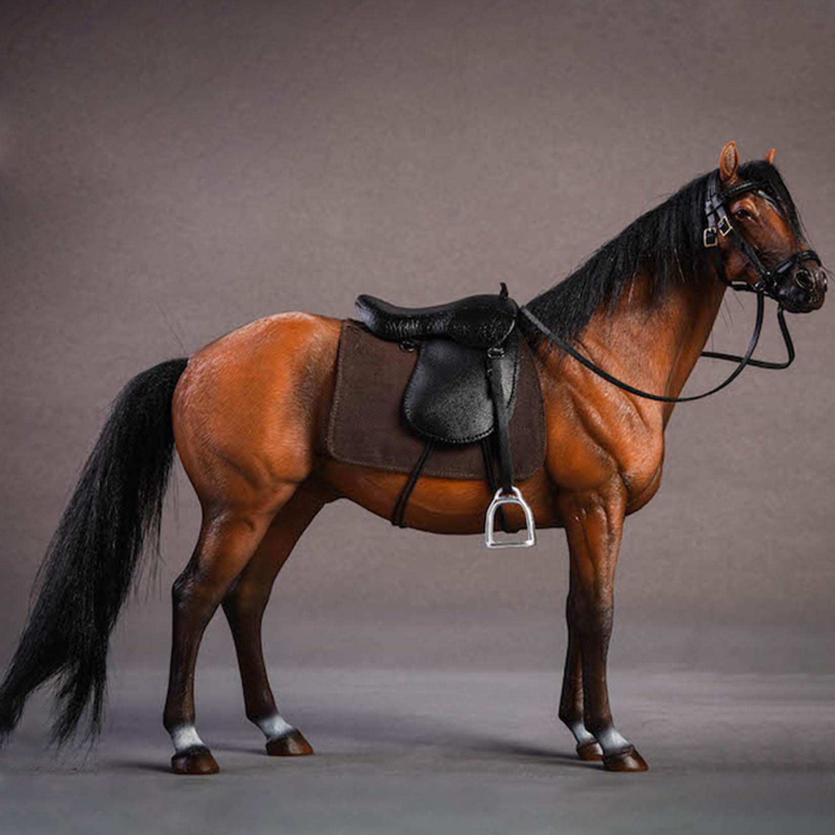 Amazon.co.jp: 1/12 サイズ ホース 馬 競走馬 ハノーファー