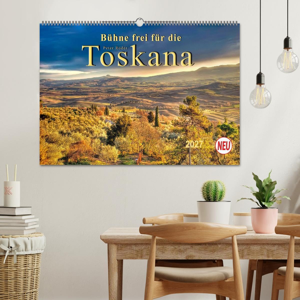 CALVENDO - Bühne frei für die Toskana (Wandkalender 2027 DIN A2 quer), Monatskalender: Malerische, sanfte Hügellandschaft mit Weinbaugebieten, Kulturstätten, Kunstschätzen, bedeutenden Städten und kul