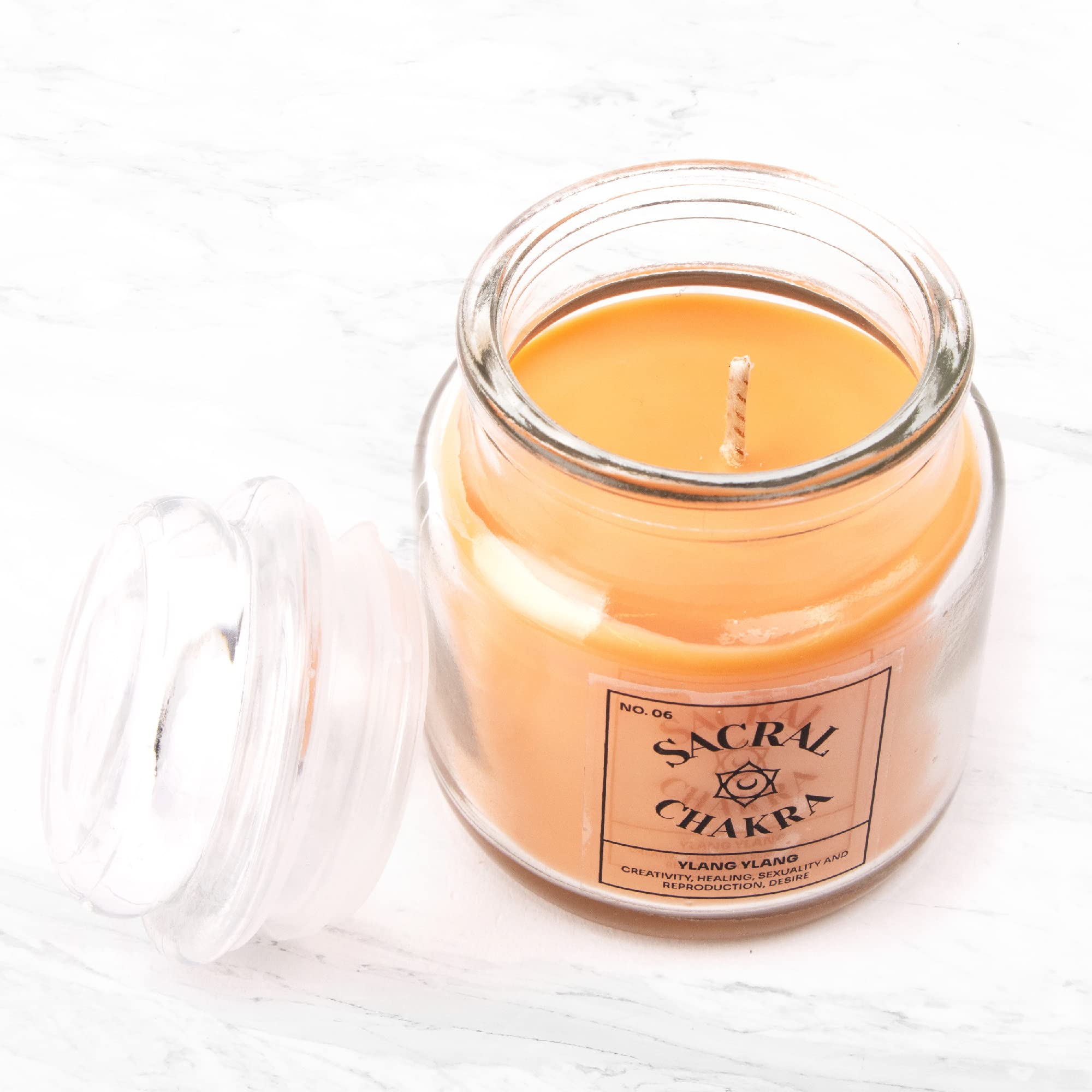 Myga RY1300 Candela Profumata Chakra Sacrale con Cera di Soia al Profumo di Ylang Ylang - Creatività, Guarigione, Riproduzione e Desiderio - Arancione