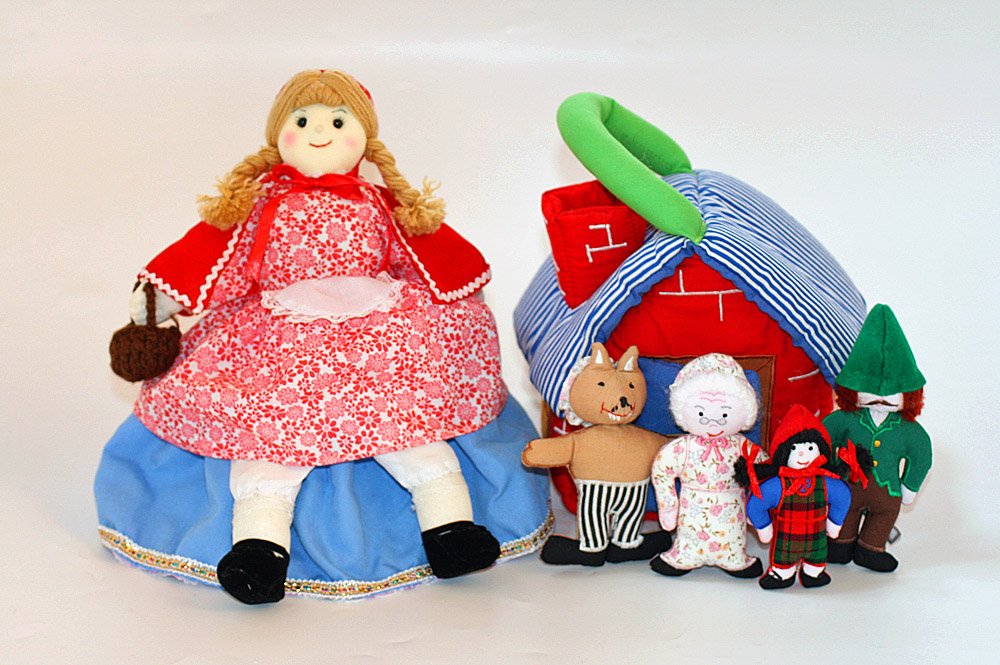 Amazon.co.jp: 布おもちゃ 布絵本 赤ずきんちゃんシリーズ 布のプレイ