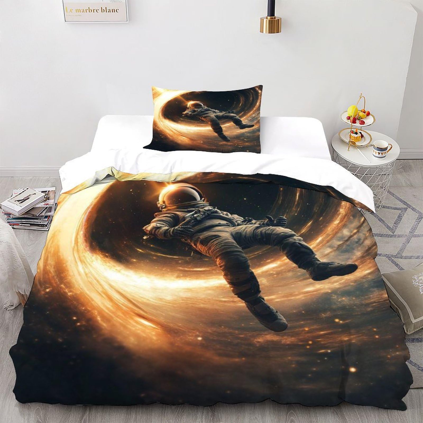 Housse de couette astronaute noir : fini le lit froissé grâce à la microfibre