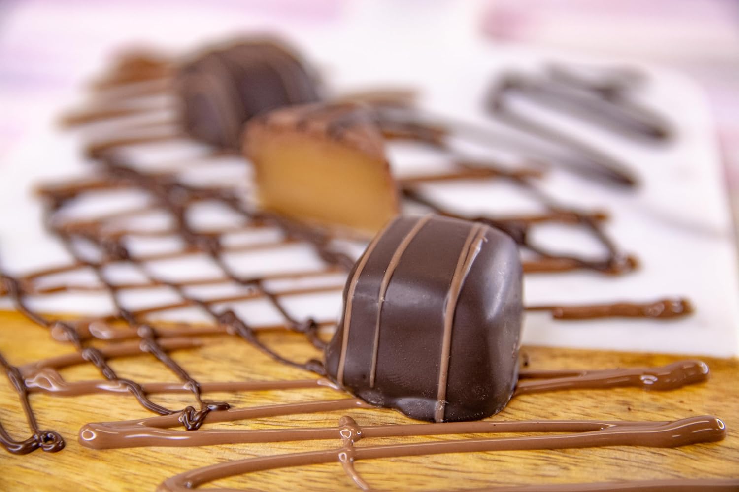 Wockenfuss Candies Caramels - Dark - 1lb