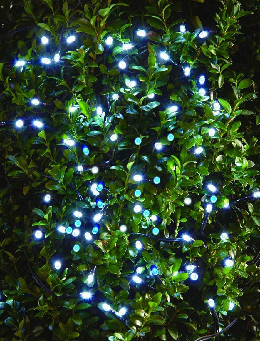 100 LED Garden Solar String Light Blue & White Fairy Outdoor 10m Lit Weather Proof