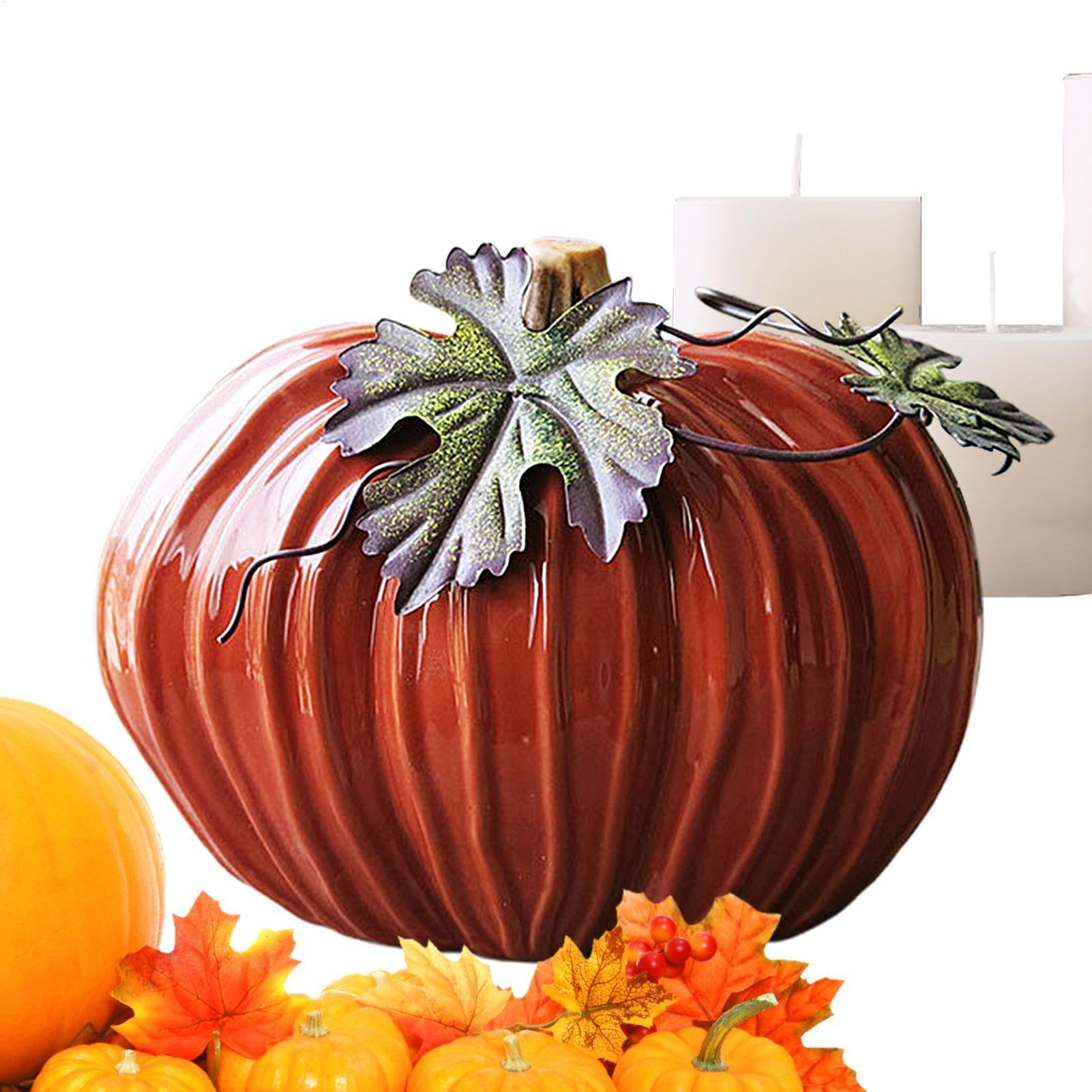 Citrouilles décoratives d'automne pour la maison et fêtes