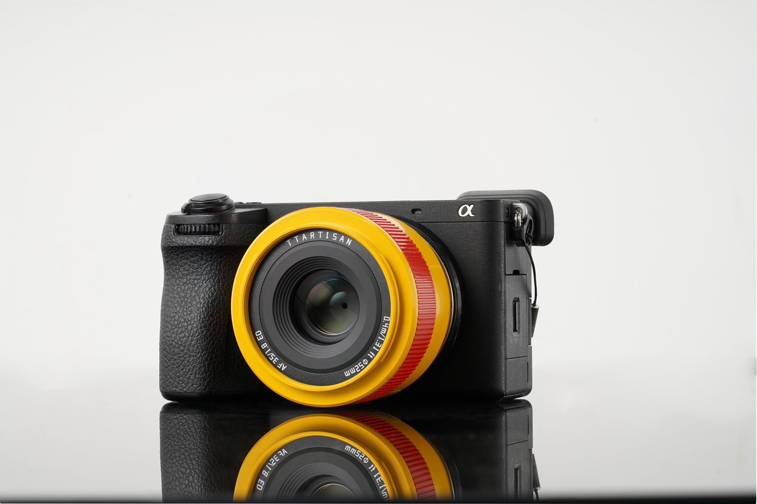 TTartisan APS-C AF 35mm F1.8 II Autofokus Lens for Sony E Mount