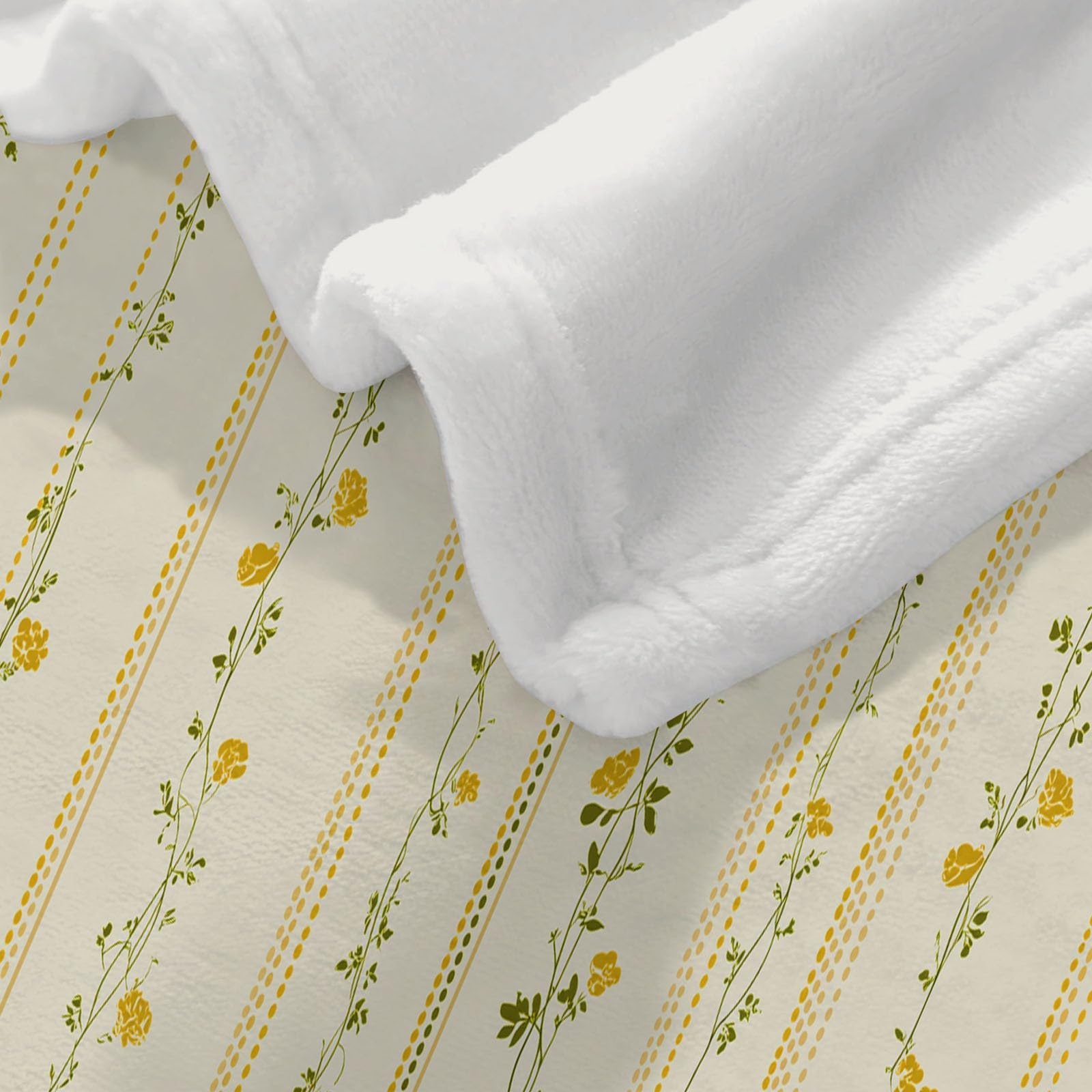 Coperta Plaid Pile in Flanella 180x220 cm Coperta Pile Piccola Linee Floreali Retrò Disegnate A Mano, Morbida Soffice Calda Coperte per Divano Singolo Matrimoniale Letto Beige