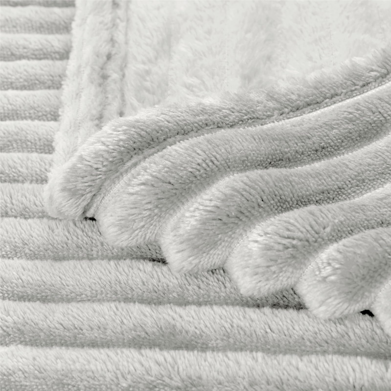 KMUSET Kids Blanket 30x40 Inches - Soft Cozy Fuzzy Swaddle With 3D Jacquard Pattern