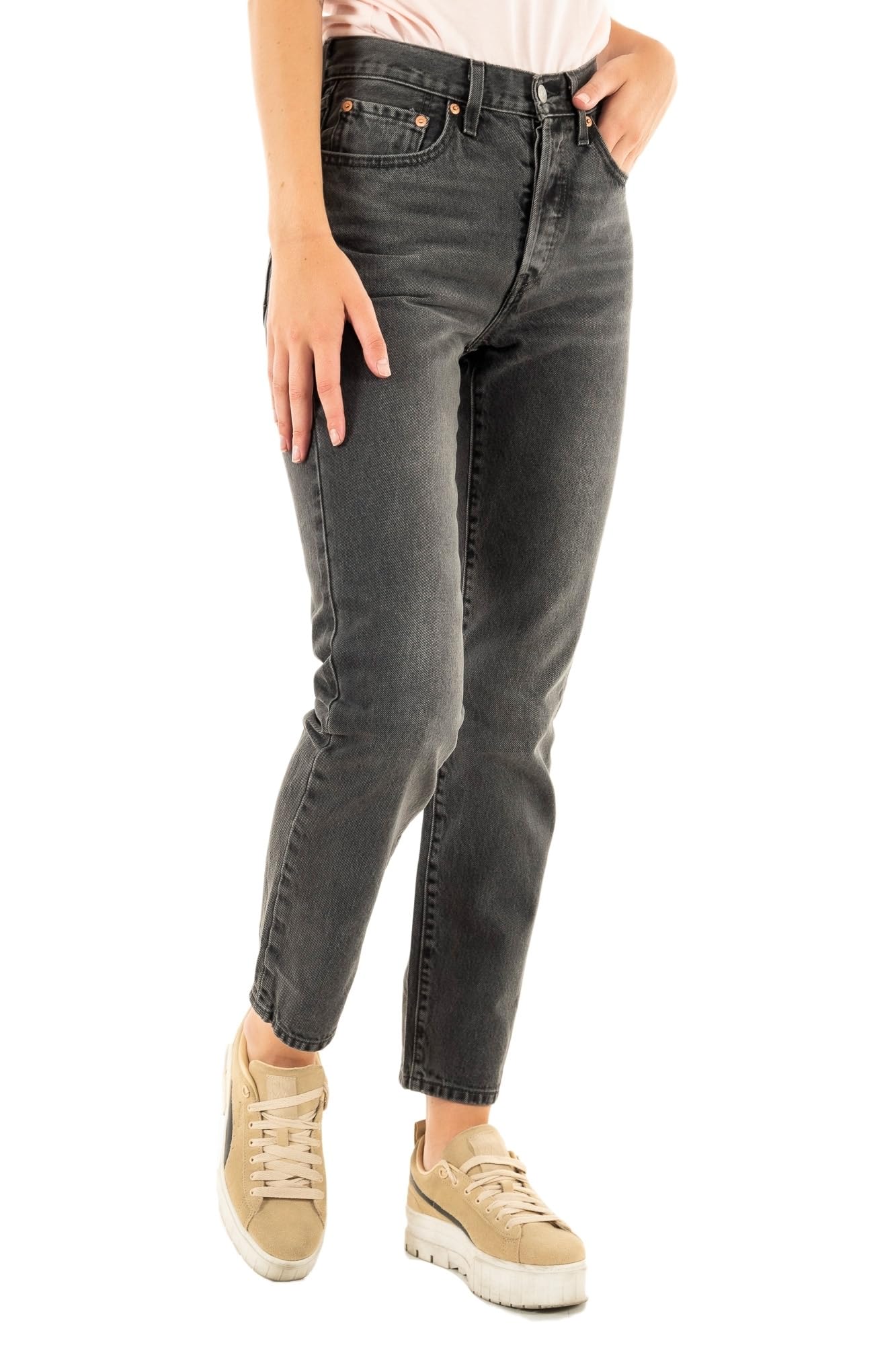 Jean Levi's Femme 501 Straight Fit - Take A Hint