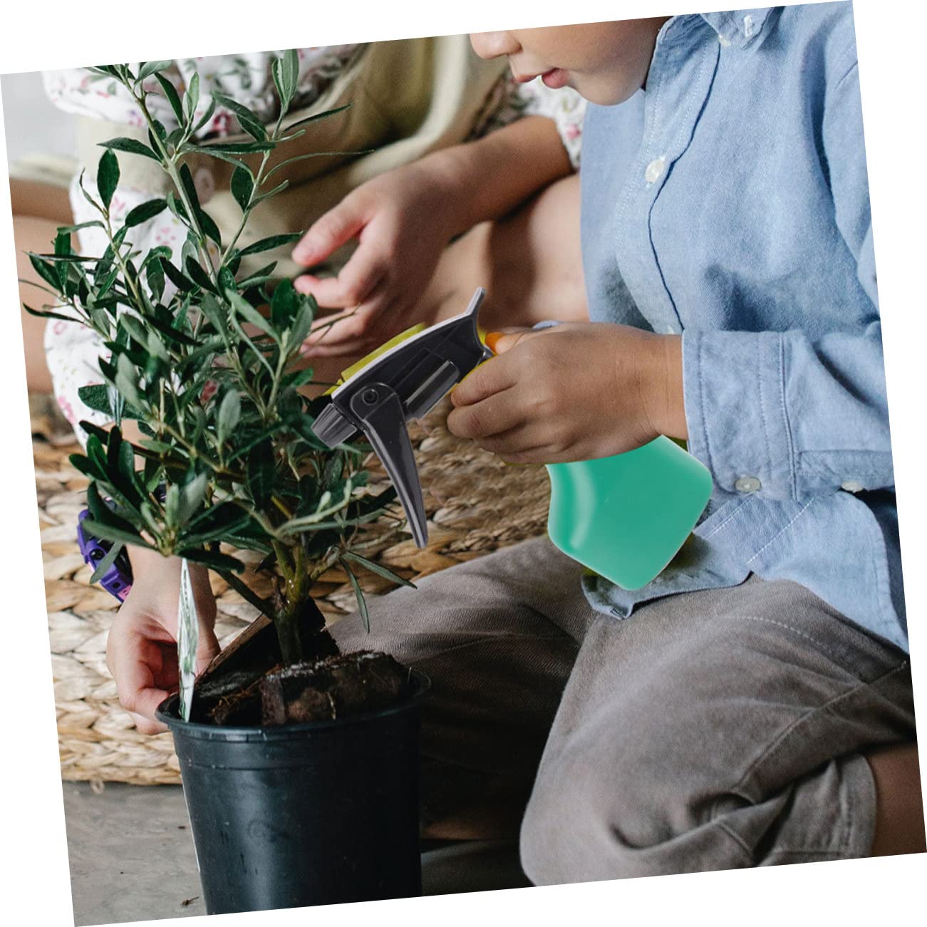 Toyvian 1set Da Giardinaggio Portatile Custodia Include Rastrello Cesoie e Spruzzatore Kit Pratico Per La Delle Piante e La Coltivazione All