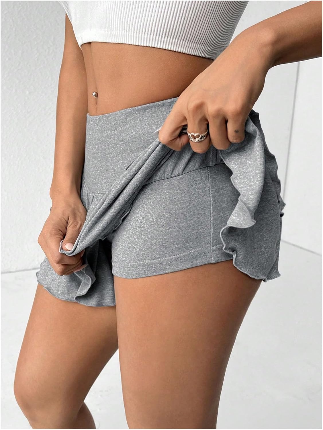 Verdusa Women's Layered Ruffle Skirts Lettuce Trim High Waisted A Line Y2K Mini Skirt Shorts - Image 3