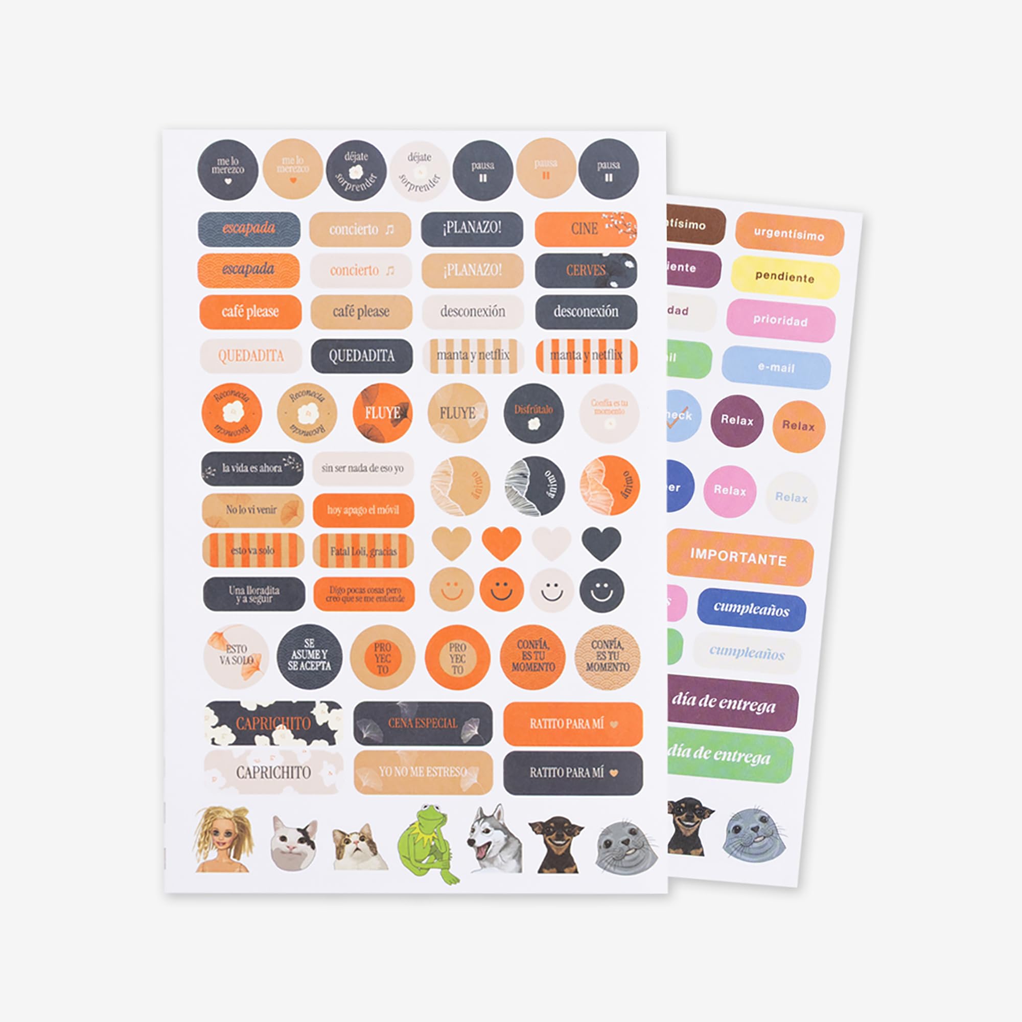 UO Agenda Escolar Kyoto Día Página: Empieza en septiembre de 2026 y Acaba en Agosto de 2027, Tapa Dura, con 134 Stickers, Goma elástica, Marcador de Regla y Cinta de Registro, Azul