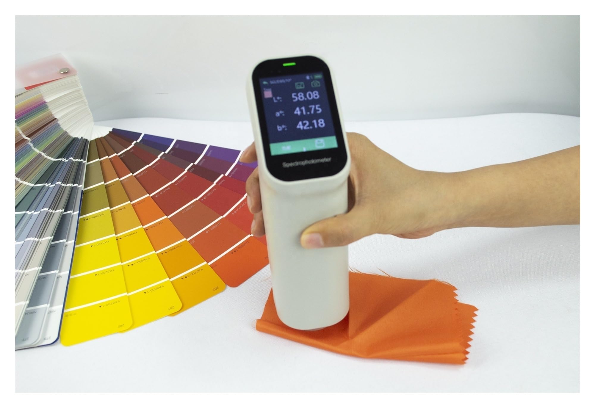 Espectrómetro Portátil, DS-210 ColorMeter Espectrofotómetro Herramienta De Medición Color Alta Precisión Con Pantalla Táctil