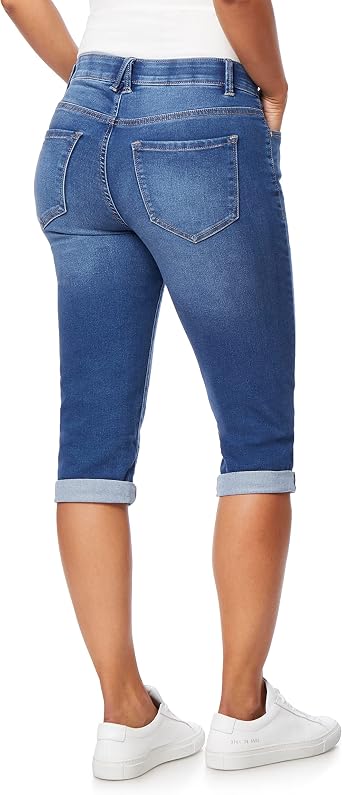 Angels Forever Young Sculpt 17 Capri for Women Figure Enhancing Stretch Denim, Mid-Rise