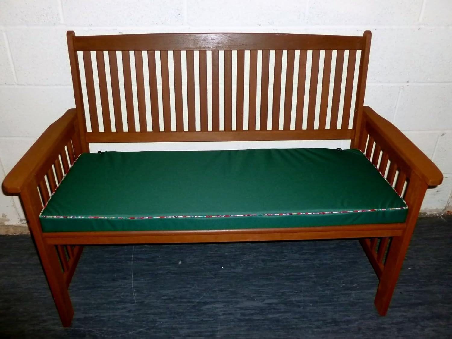 Zippy Waterproof Bench Cushion 112cm x 44cm Dark Green