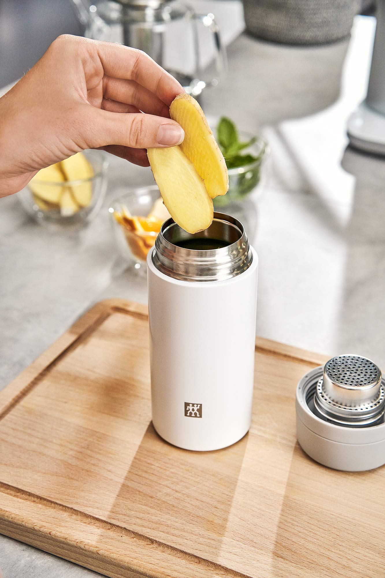 ZWILLING Thermo-Tee- und Obst-Infuser, 403 ml, silber-weiß
