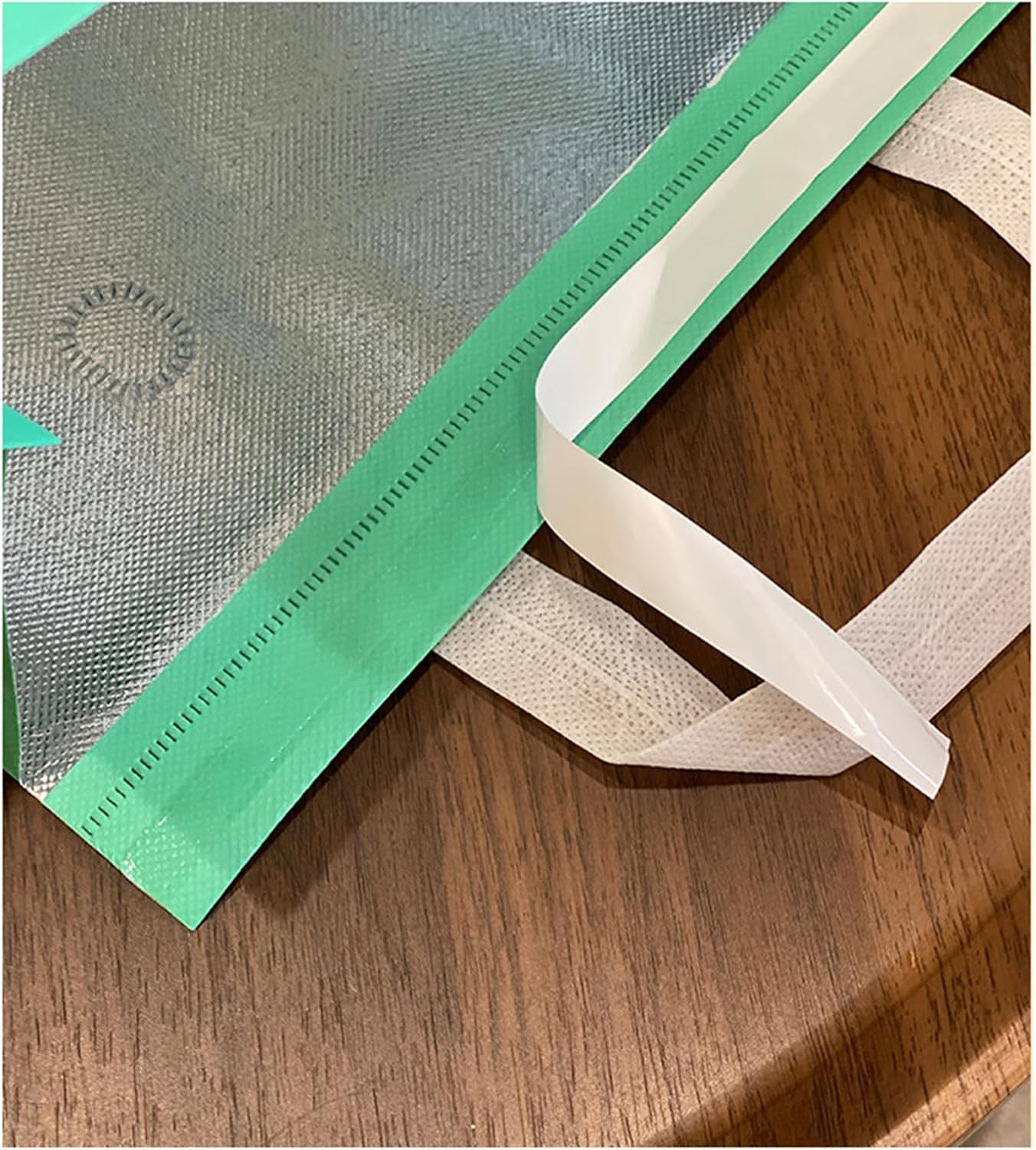 Insulated Aluminum Foil Delivery Bags - Waterproof Thermal Food Packaging for BBQ, Milk Tea, Restaurant Takeout,9.5×9.5×5.9" White 21Pcs