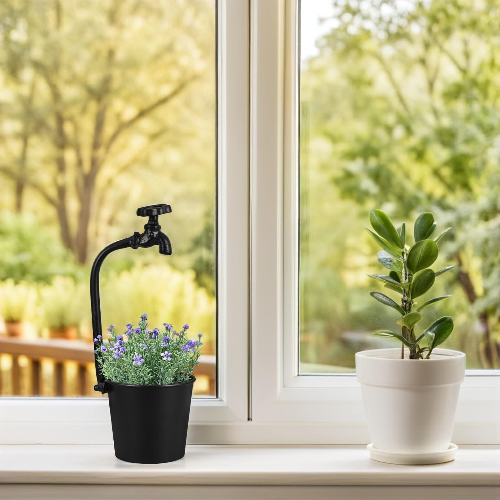 Jardinière Rétro en Fer Noir avec Robinet Métal pour Extérieur, Pot de Fleurs Rustique Multifonction Adapté la Décoration de Table et Jardin