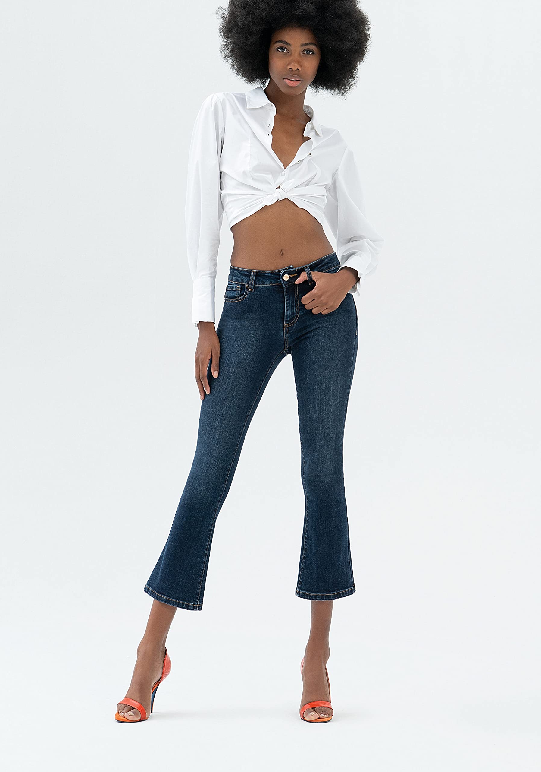 Jeans Bella Flare Cropped in Sofisticato Denim Stretch