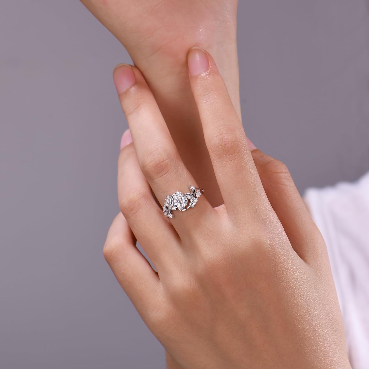 Fahonie Moissanite Engagement Ring for Women 1CT D Color VVS1 Clarity, 925 Sterling Silver Leaf Shaped Promise Rings Round Cut Anniversary Rings Jewelry Gifts for Her, Elegant Gift Packed - Image 2