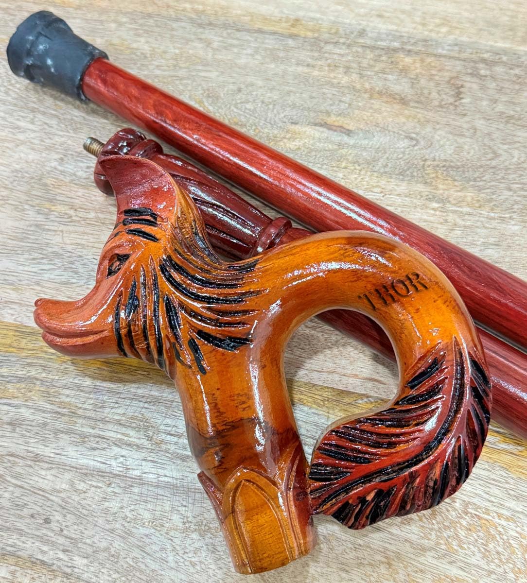 Amazon.co.jp: 手彫り 木製 杖 ユニーク ハンドメイド アート