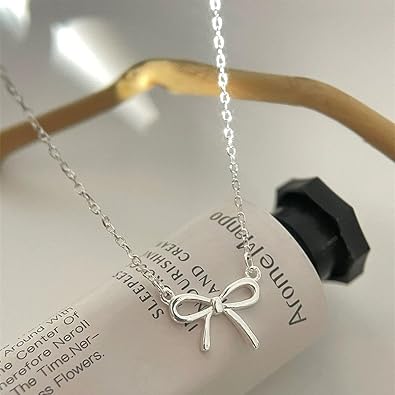 Bow Necklace for Women Rhinestone Bow Ribbon Pendant Necklace Gold Silver Bow Chain Necklace for Women Jewelry