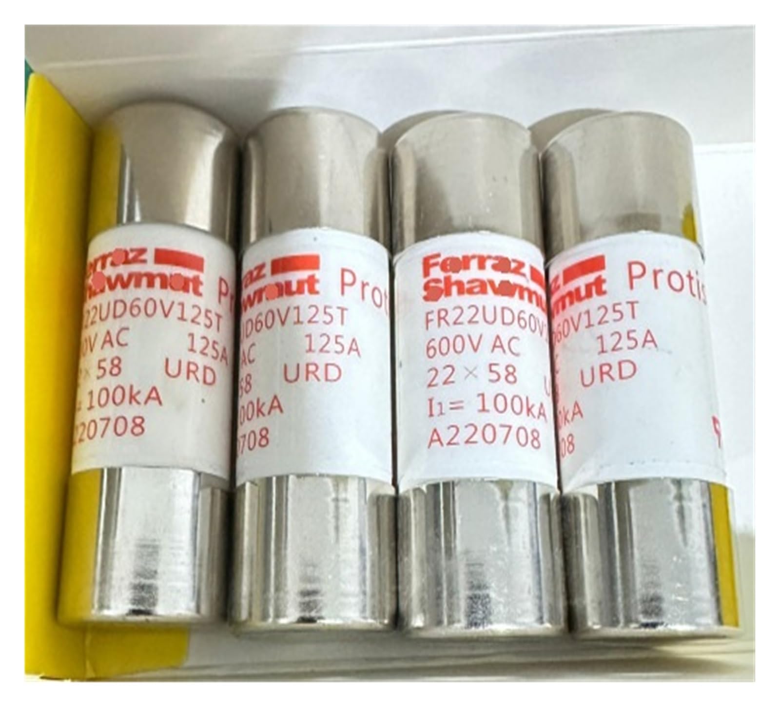 Fusible FR22UD69V32T cylindrique pour la protection des semi-conducteurs industriels