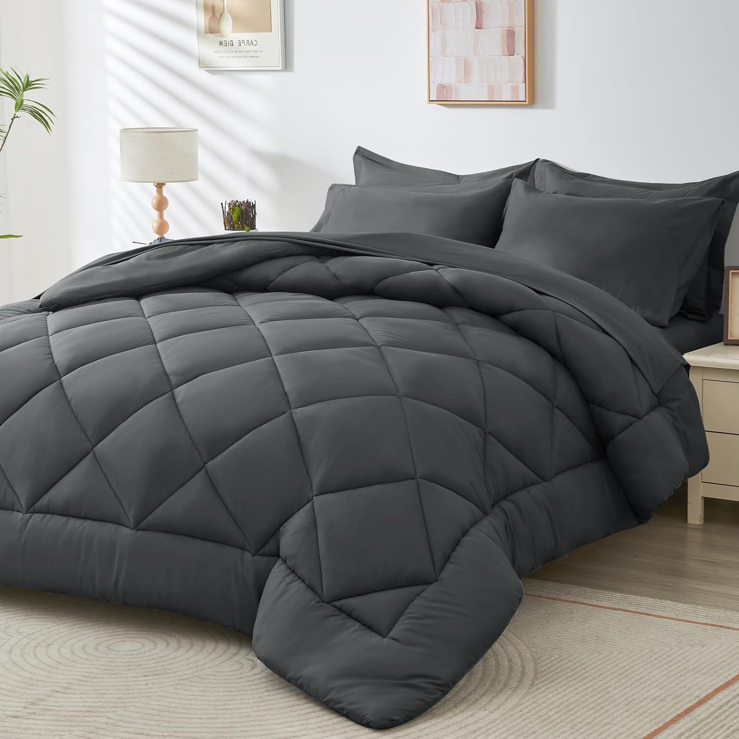 HEVUMYI 7 Pieces Queen Comforter Set