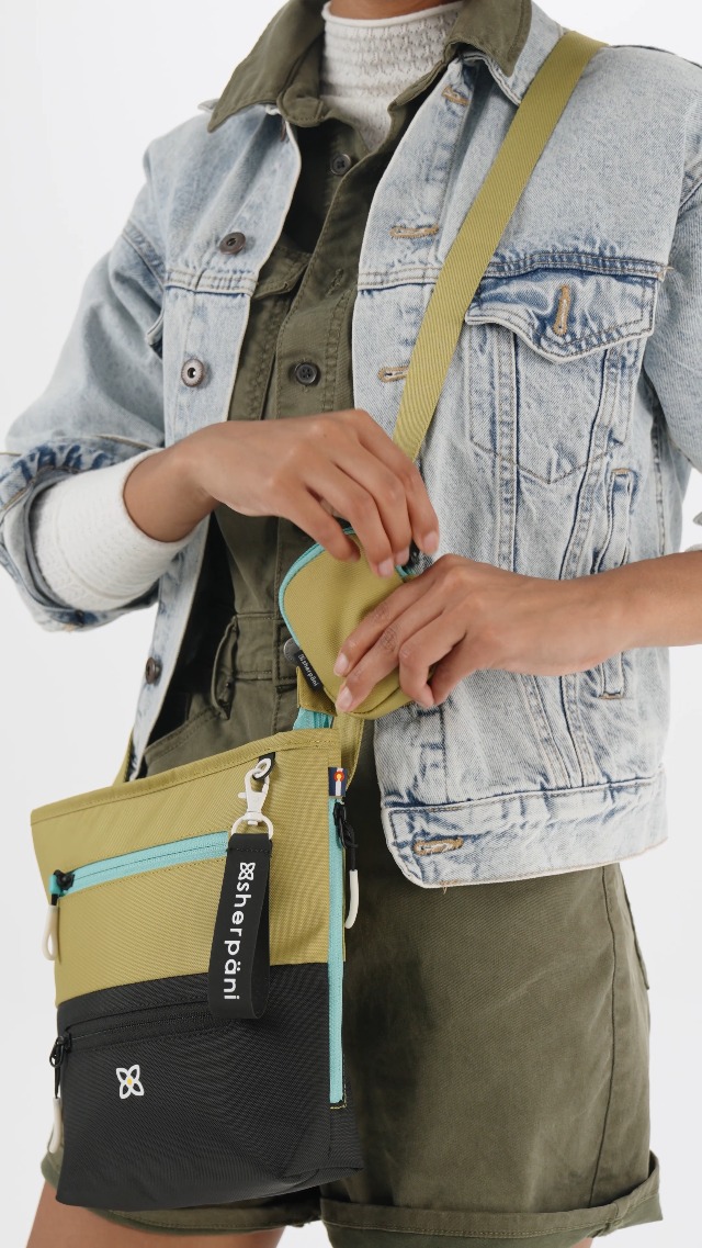 Amazon.com: Sherpani Sadie, Nylon Crossbody Bag, Lightweight