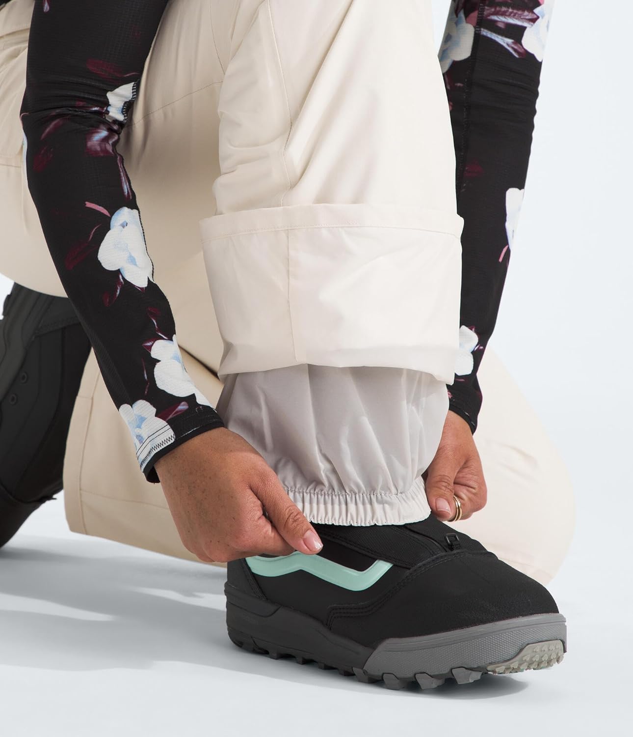 THE NORTH FACE Women's Freedom Insulated Pant (Standard & Plus Size) | Waterproof for Snow Sports, Gaiters, Adjustable Waist - Image 3