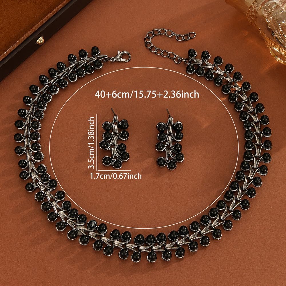 Vintage Black 1920s Faux Pearls Choker Earrings Jewelry Set Circle Necklace Earrings Set Bohemian Black Pearl Short Layered Choker Necklace Halloween Necklace Earrings for Women - Image 6