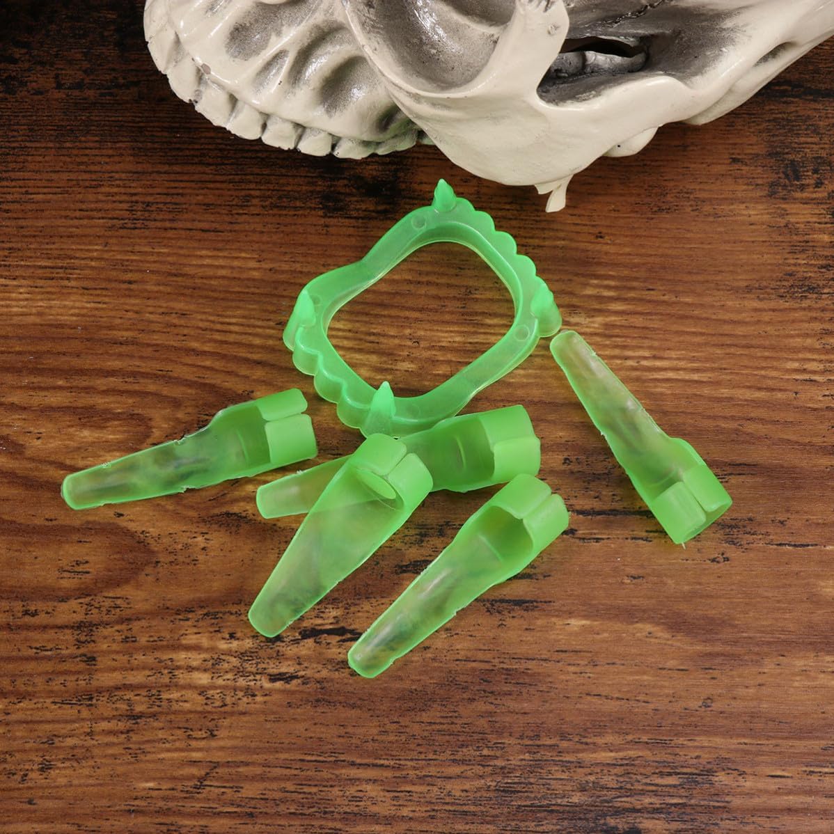 12pcs Luminous Teeth Fangs Caps Glow in Dark Plastic Green
