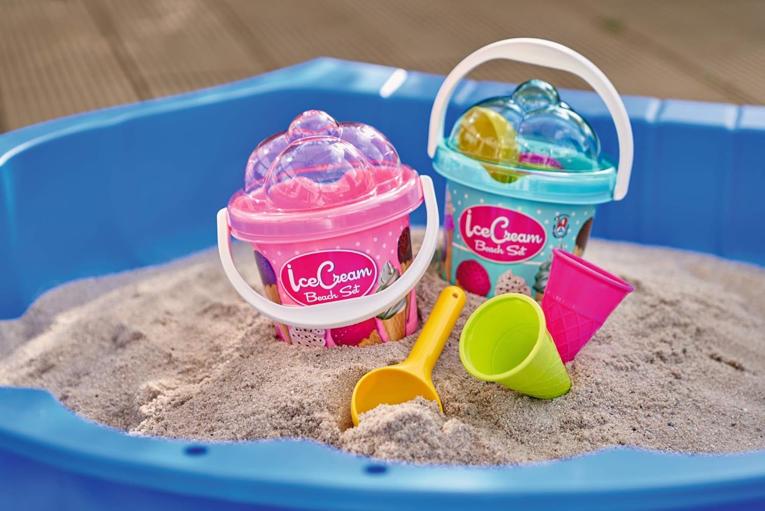 Androni Beach Pail and Sand Toy Set, Ice Cream Shop (5-Piece)