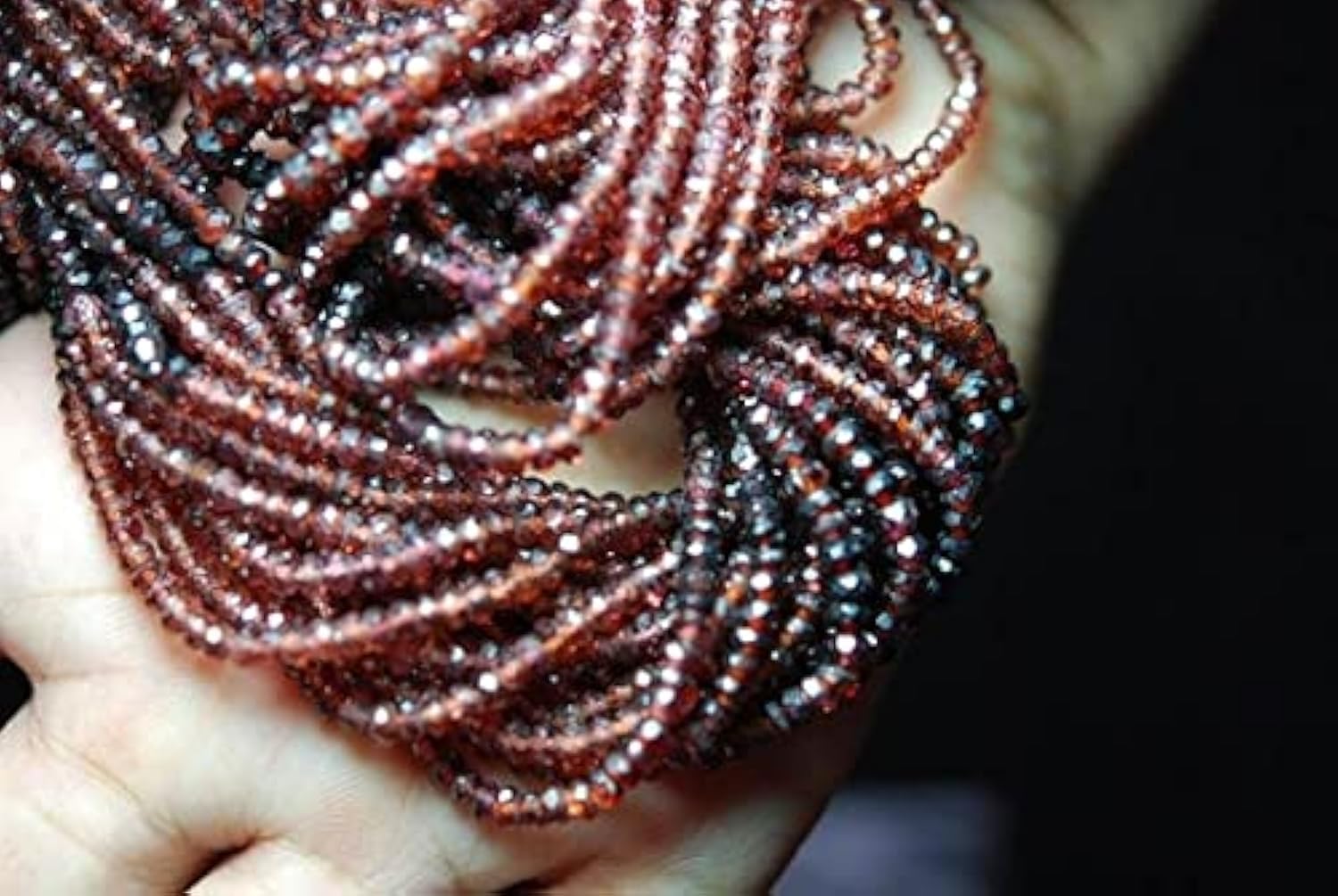 Grenat ombré rare : fini les perles ternes, optez pour ces rondelles facettées 4mm lumineuses