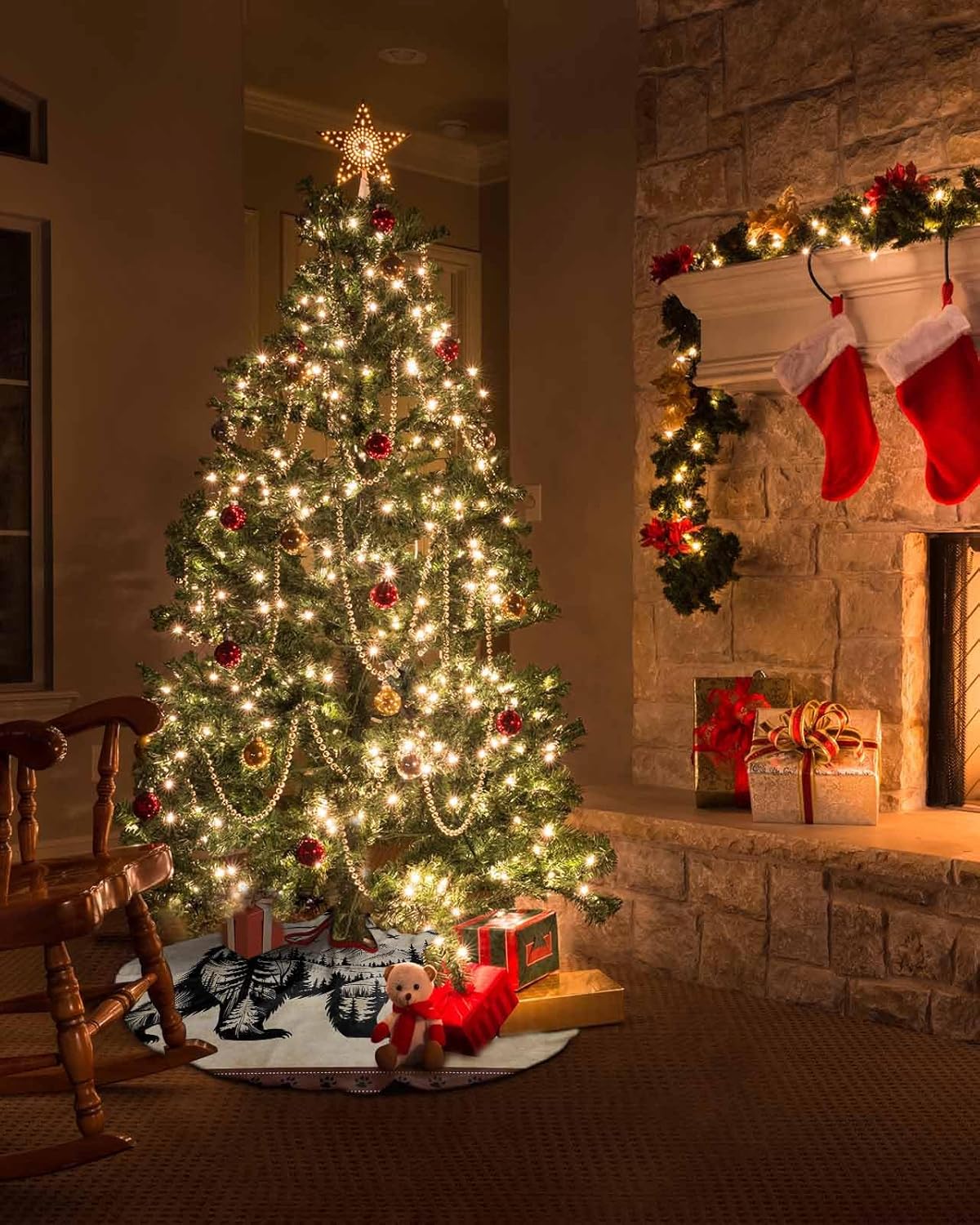 DecorLovee Christmas Tree Skirt, Brown Black Bear Christmas Tree Skirts Ornaments Décor, Farmhouse Cabin Forest Vintage Xmas Tree Skirt Mat Decorations for Holiday Party Indoor Outdoor 48 Inch