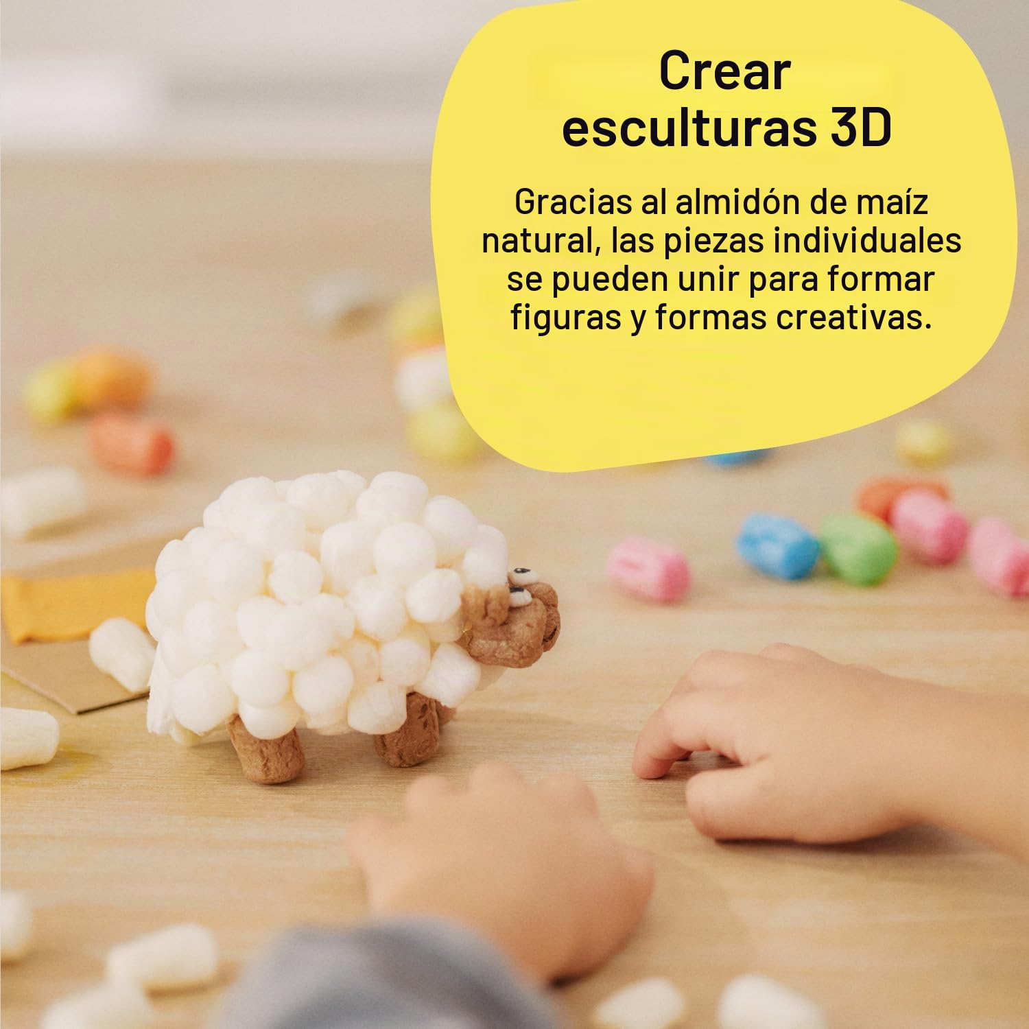 Playmais Mosaic Princess | 2300 piezas | Kit de manualidades | Juguete natural | Incluye esponja, 6 plantillas de diseño | vegano, responsable y seguro para niños y medio ambiente | a partir de 3 años