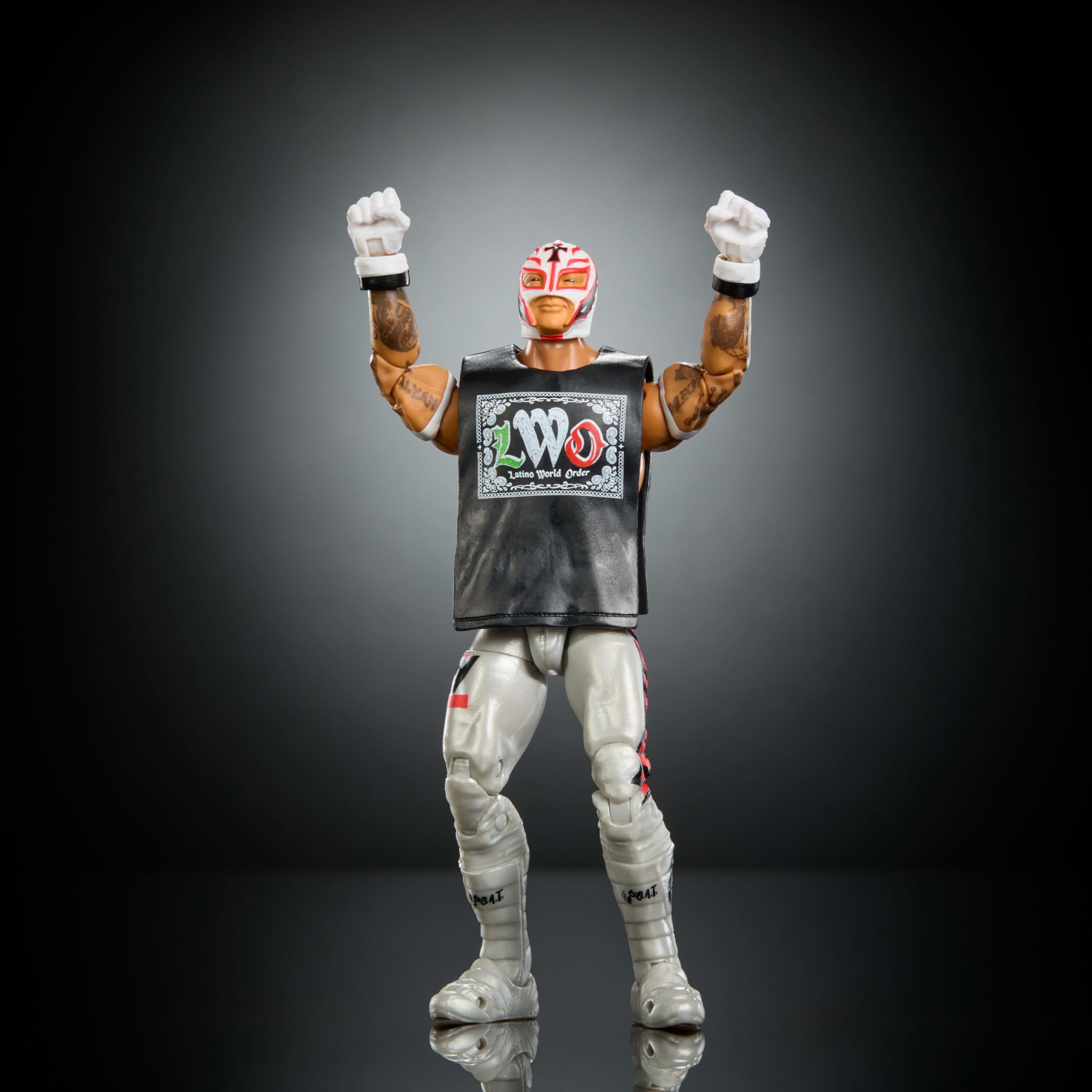 Mattel WWE Elite Collection Rey Mysterio Figurka i akcesoria Zestaw, Seria #125, figurka (ok. 15 cm w skali) do kolekcjonowania, 25 punktów ruchu i wymienne dłonie, zabawka dla dzieci 8+, JHT67