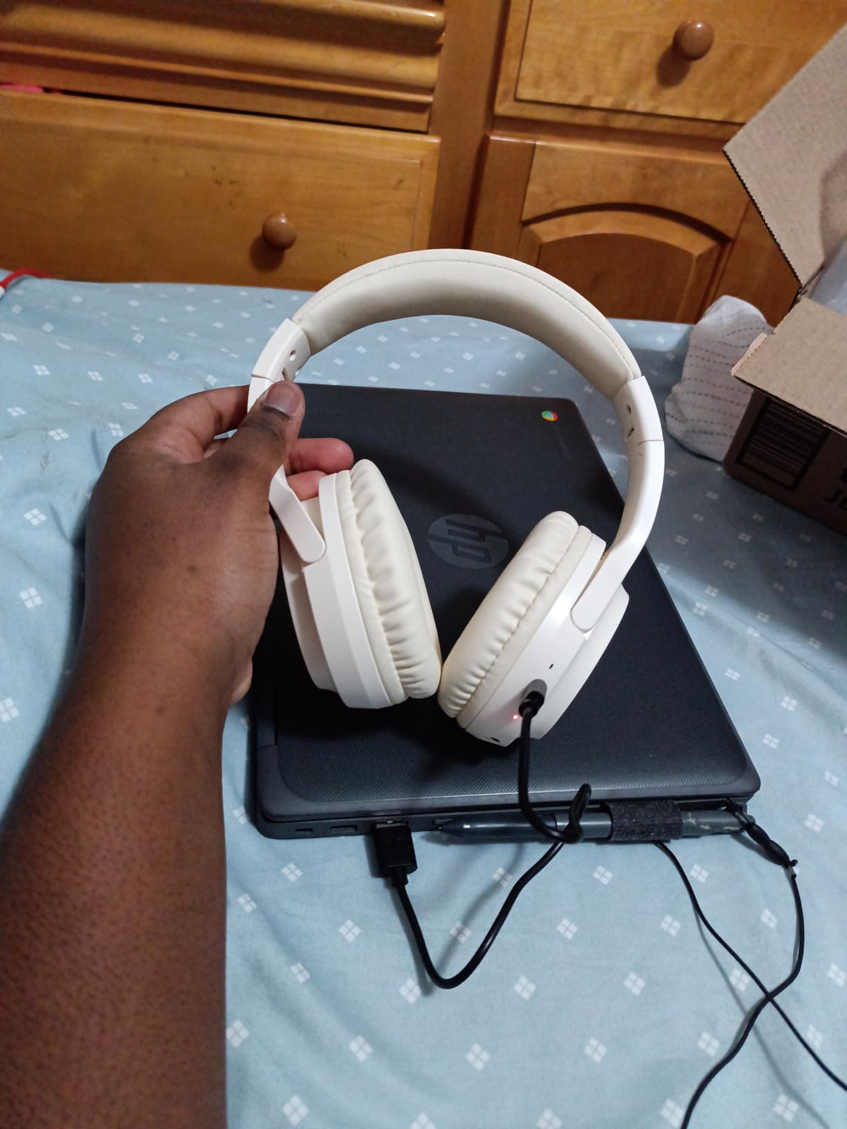 Very comfortable, cute, would buy again