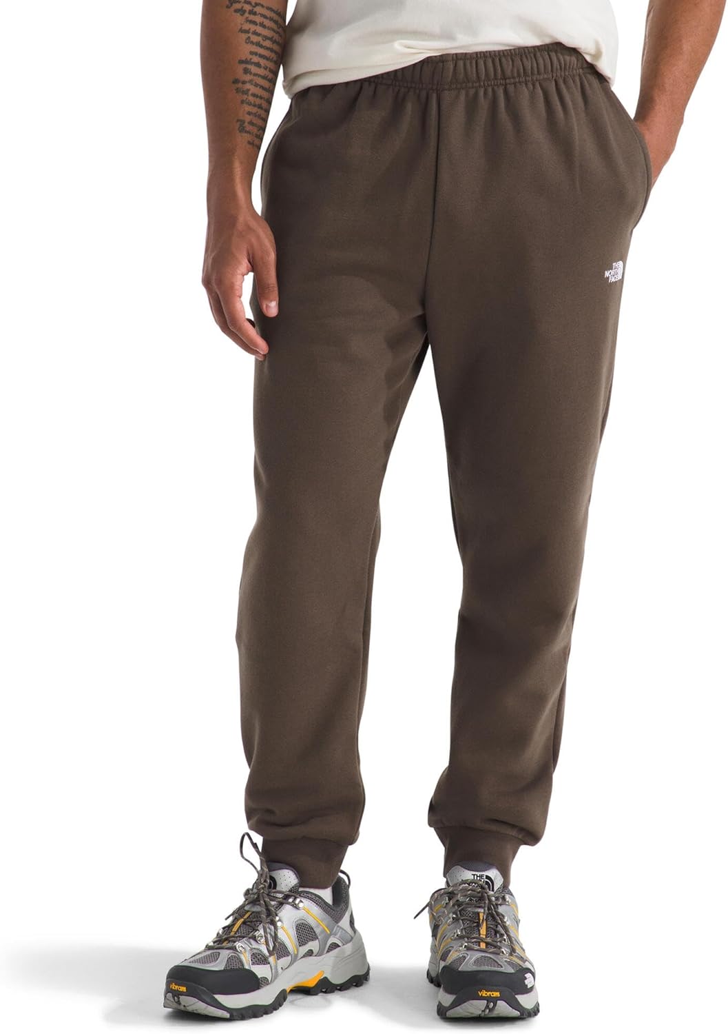 THE NORTH FACE Men's Evolution Simple Dome Jogger | Elastic Waistband With Adjustable Drawcord, Hand Pockets, Ribbed Cuffs