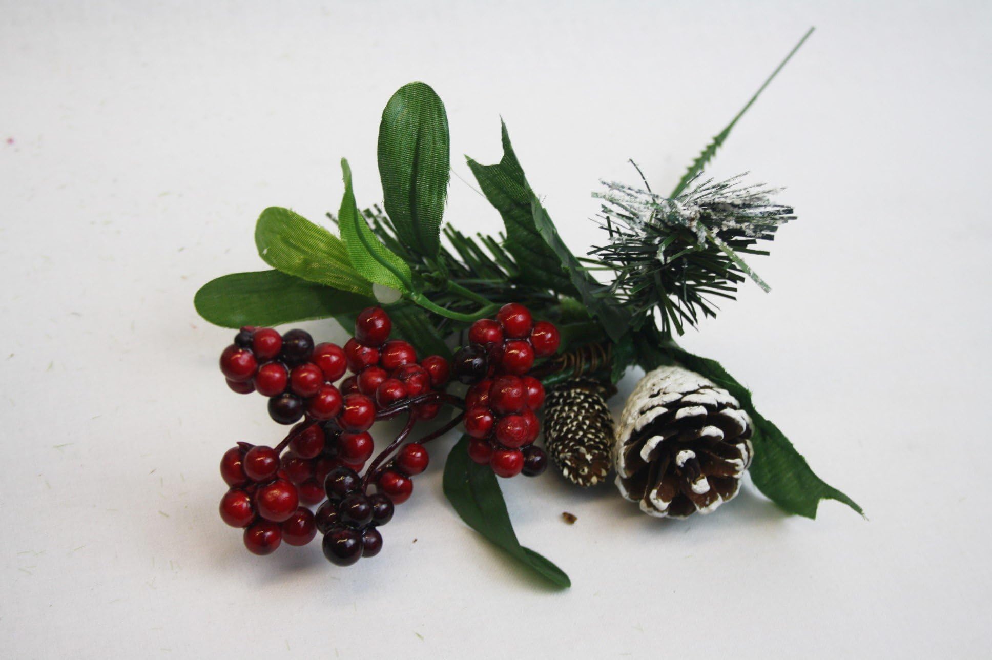 Artificial Pine & Mistletoe Red Berry Pick Christmas Decoration x 24cm