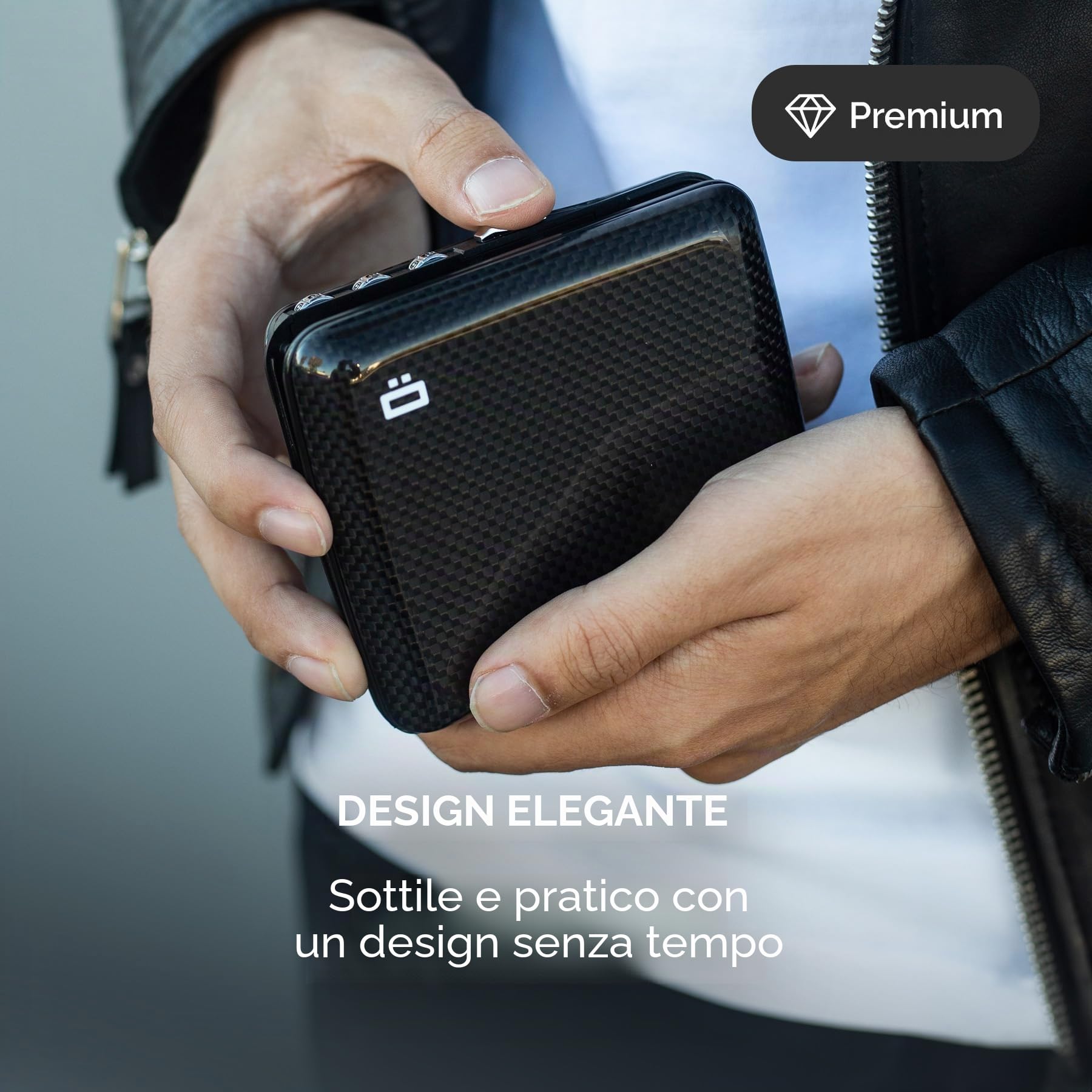 Portafoglio in fibra di carbonio con codice RFID. Modello: CODE WALLET