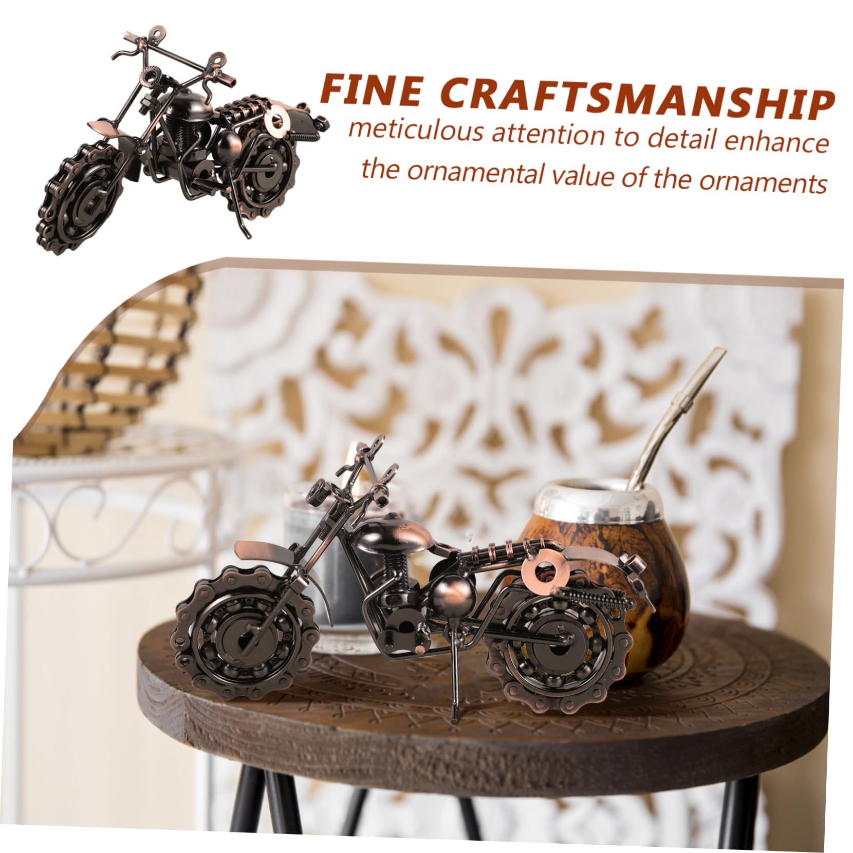 Motorrad Skulptur aus Eisenlegierung im Vintage Stil Dekoratives Kunsthandwerk Robust und Leicht Beschädigt als Schreibtisch oder Wohnzimmerschmuck