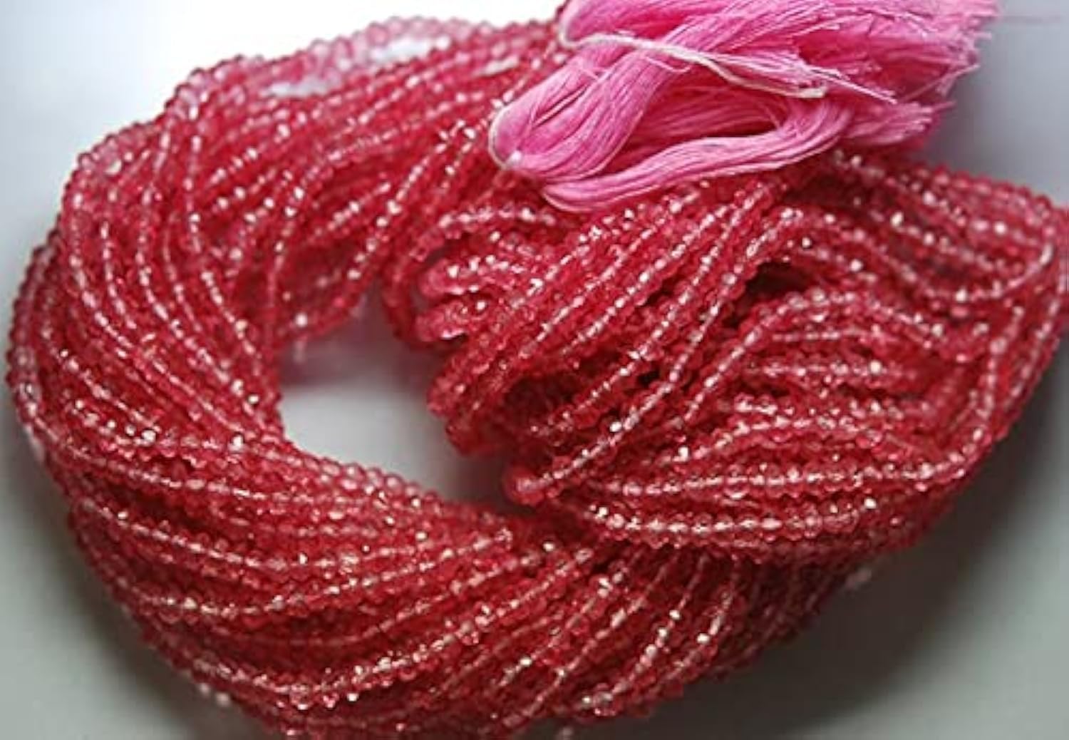 Pink Mystic az Faceted Rondelles pour créer un bracelet bohème chic en perles