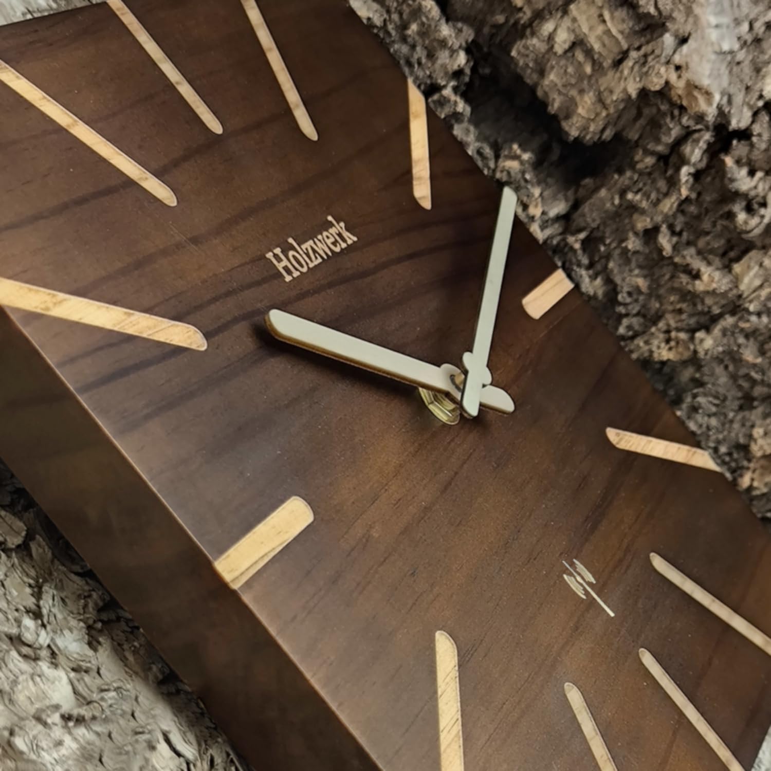 Holzwerk Natur Holz Ihr Funk Wanduhr Funkwanduhr Eckig Funkuhr Vintage laufleises Uhrwerk ohne Tickgeräüsche Buche Braun Grau nahezu lautlos Massivholz Natur 25 cm (HWN.Braun.)
