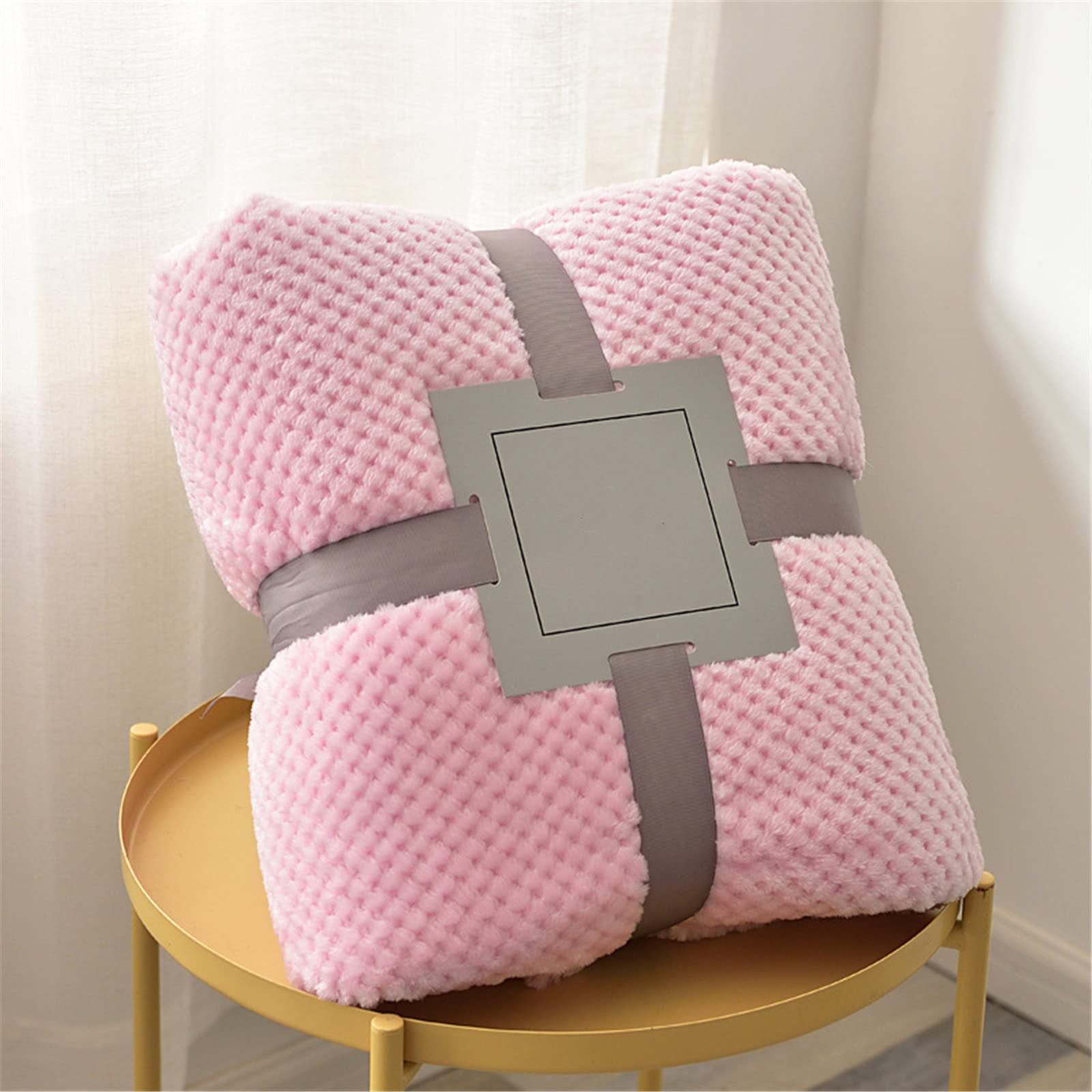 Chickwin Solid Color Fluffy Flannel Blanket Throw Large for Sofa Warm Cozy Fluffy Blanket Soft Fleece Blankets Lightweight Microfiber Throw Blanket for Bed Couch Chairs (200x230cm,Light pink)
