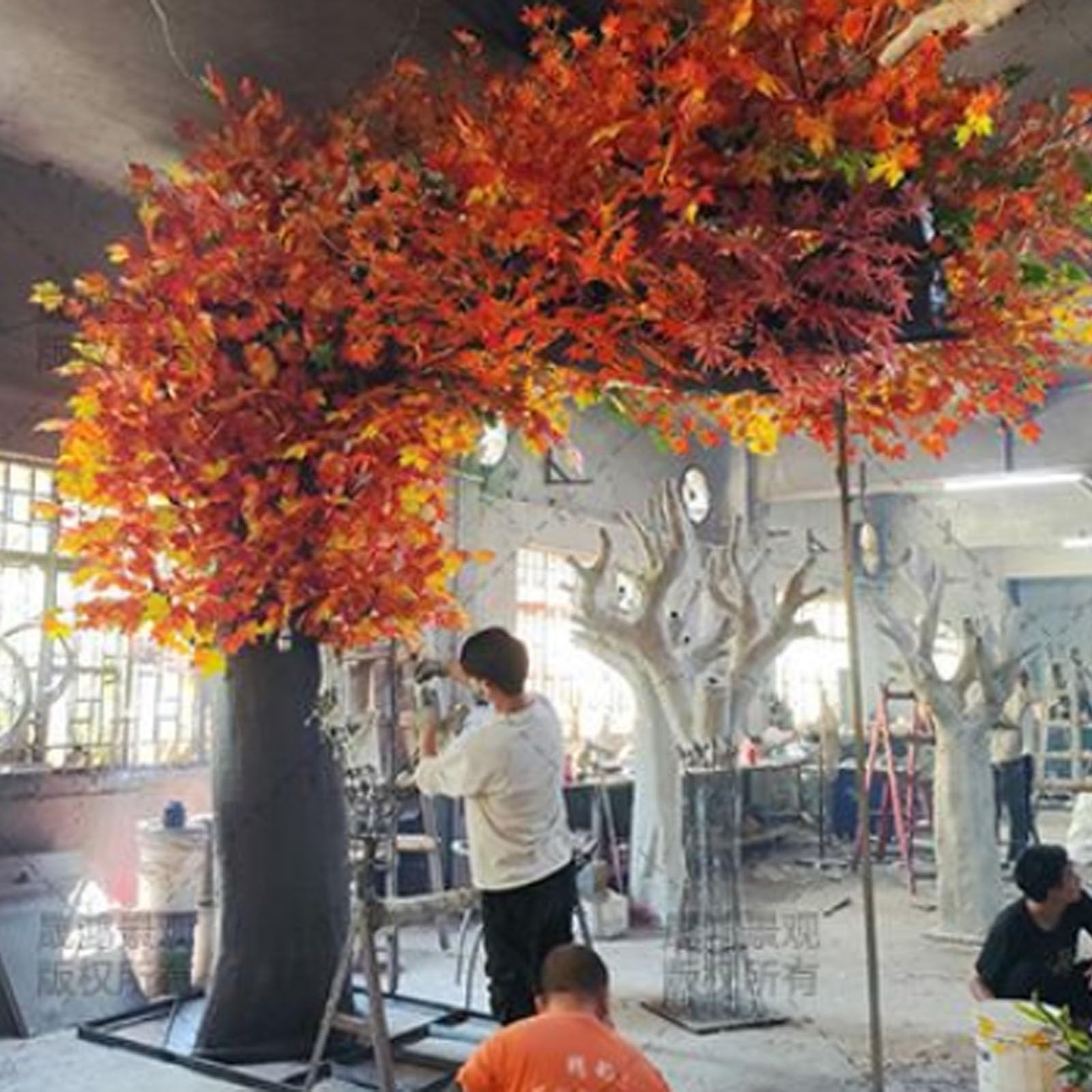 KIBONCY Hotel & Shopping Mall Wishing Tree, Artificial Green Maple Tree, Outdoor Decor Hotel Lobby, and Corporate Display Window Landscaping(1.5M)