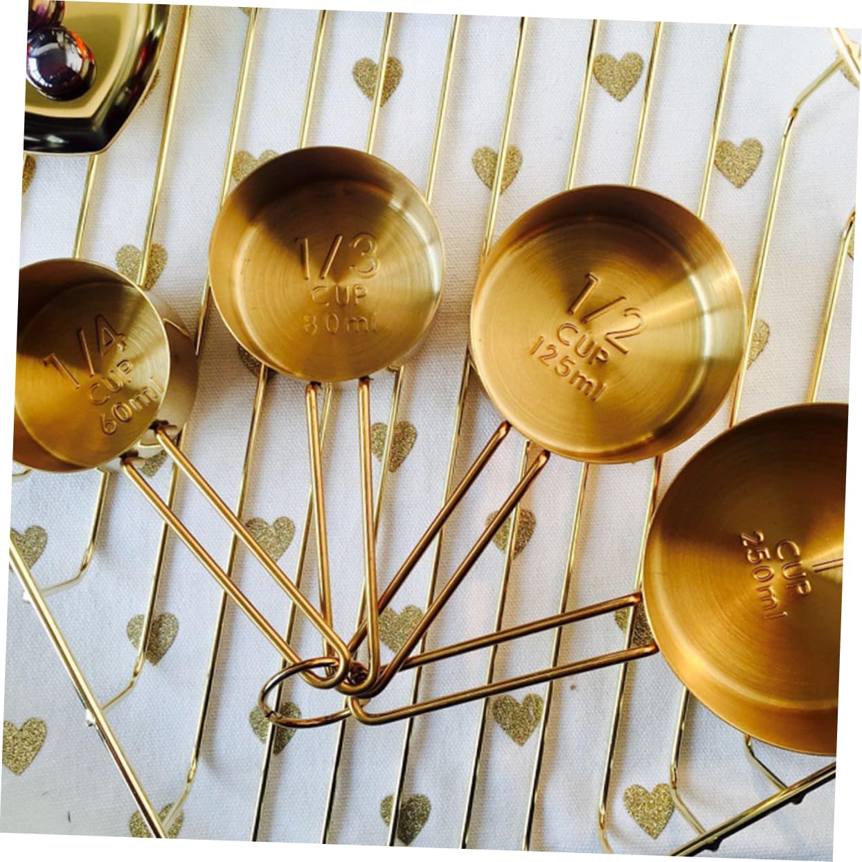 LIFKOME Cuillères Doseuses Lot de 4 Trou Suspendre en Acier Inoxydable Or Multi-usages Cuisine et Pâtisserie à Domicile