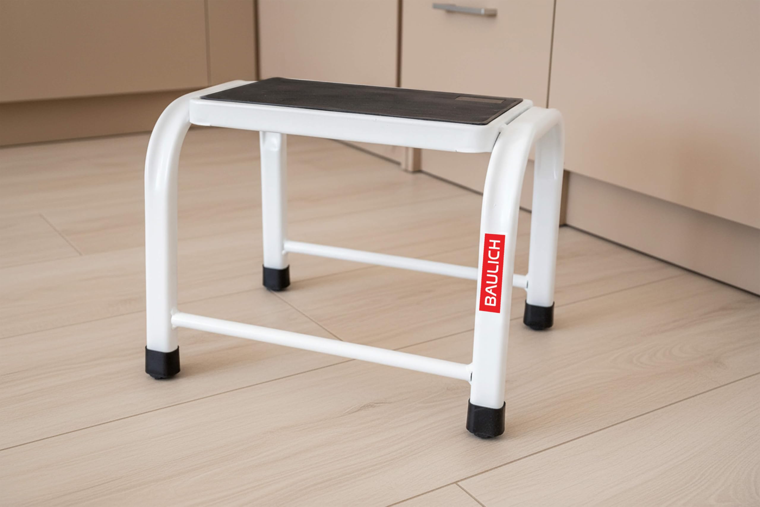 Taburete – Plataforma de 1 peldaño – para el hogar, la Cocina, el Taller, el Armario, la Oficina – Carga máxima 150 kg – Plataforma y Patas Antideslizantes – Estable y Ligero – Blanco