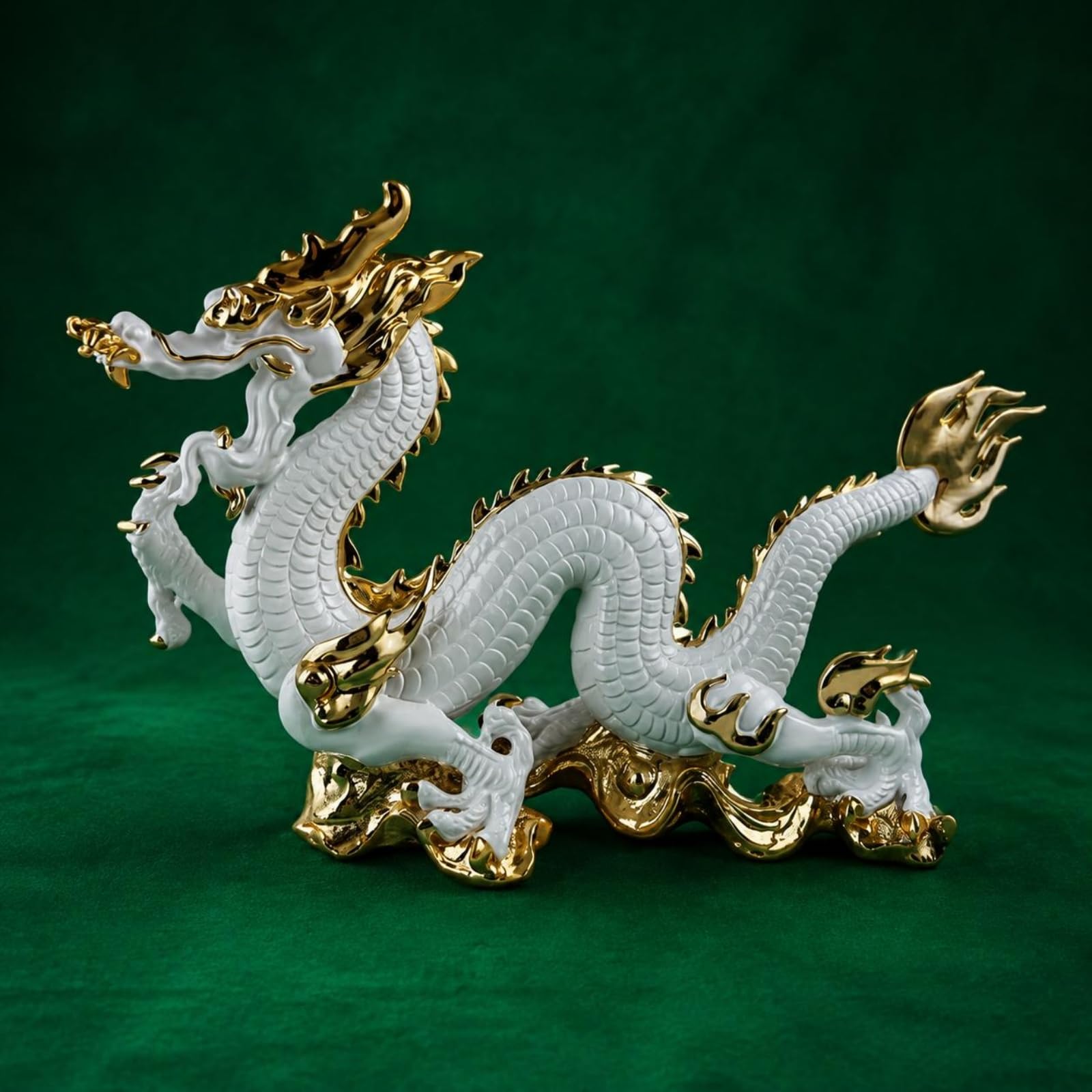 Elektroplattierte Drachenfigur Goldfarben Resin-Drache Sammlerstück Goldene Drachenstatue für Laden, Büro, Weißgold