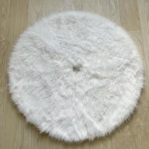 Vista 69 de Faldones blancos de felpa para árbol de Navidad, 36 pulgadas, tapete de lujo de piel sintética para base de árbol de Navidad con patrón de corazón